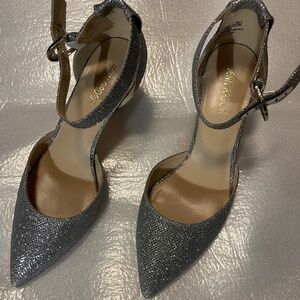 Jenn Ardor Low Kitten Heel Pumps- Sparkling Silver- Size 7 1/2